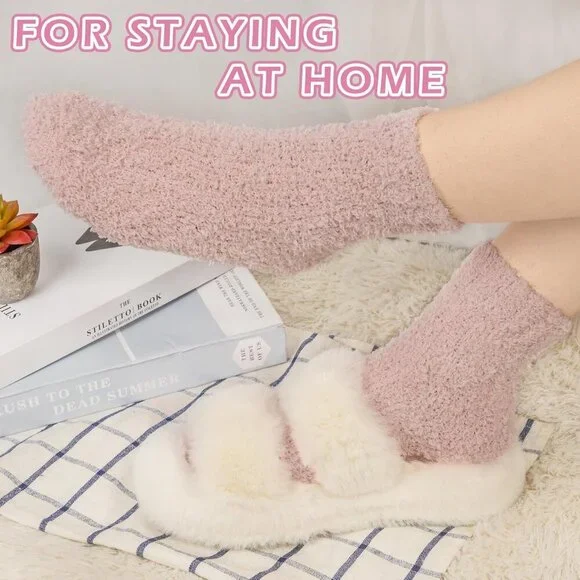 ⭐ 7-Pair Women’s Winter Fuzzy Socks Cozy Fluffy Warm Christmas Gift Set